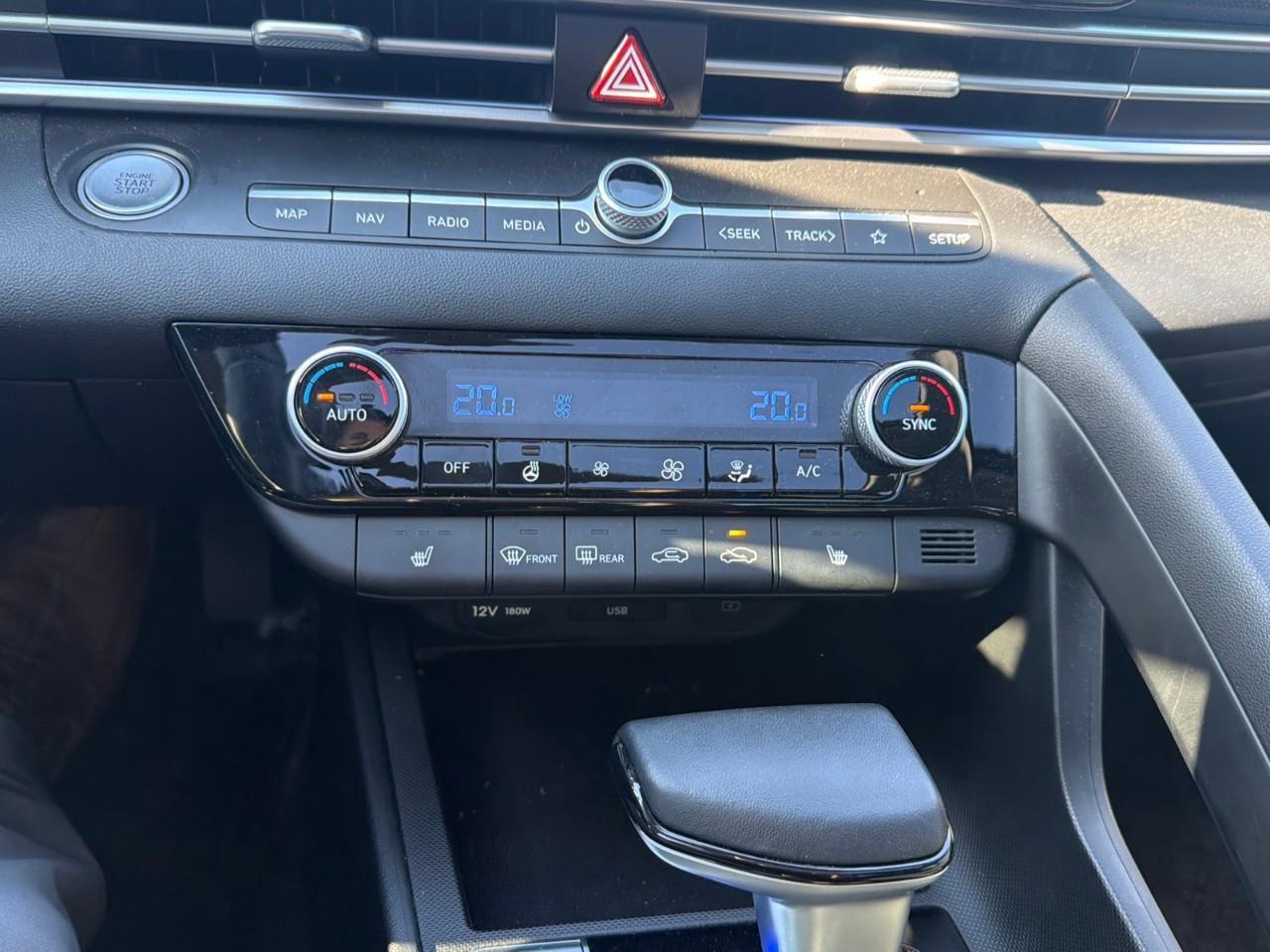 2025 Hyundai Elantra Preferred w/Tech Pkg 4dr Sedan Photo