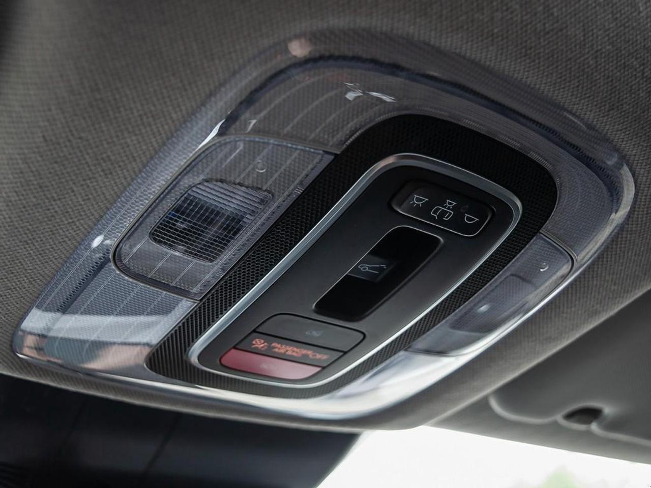 2025 Hyundai Elantra Preferred w/Tech Pkg 4dr Sedan Photo