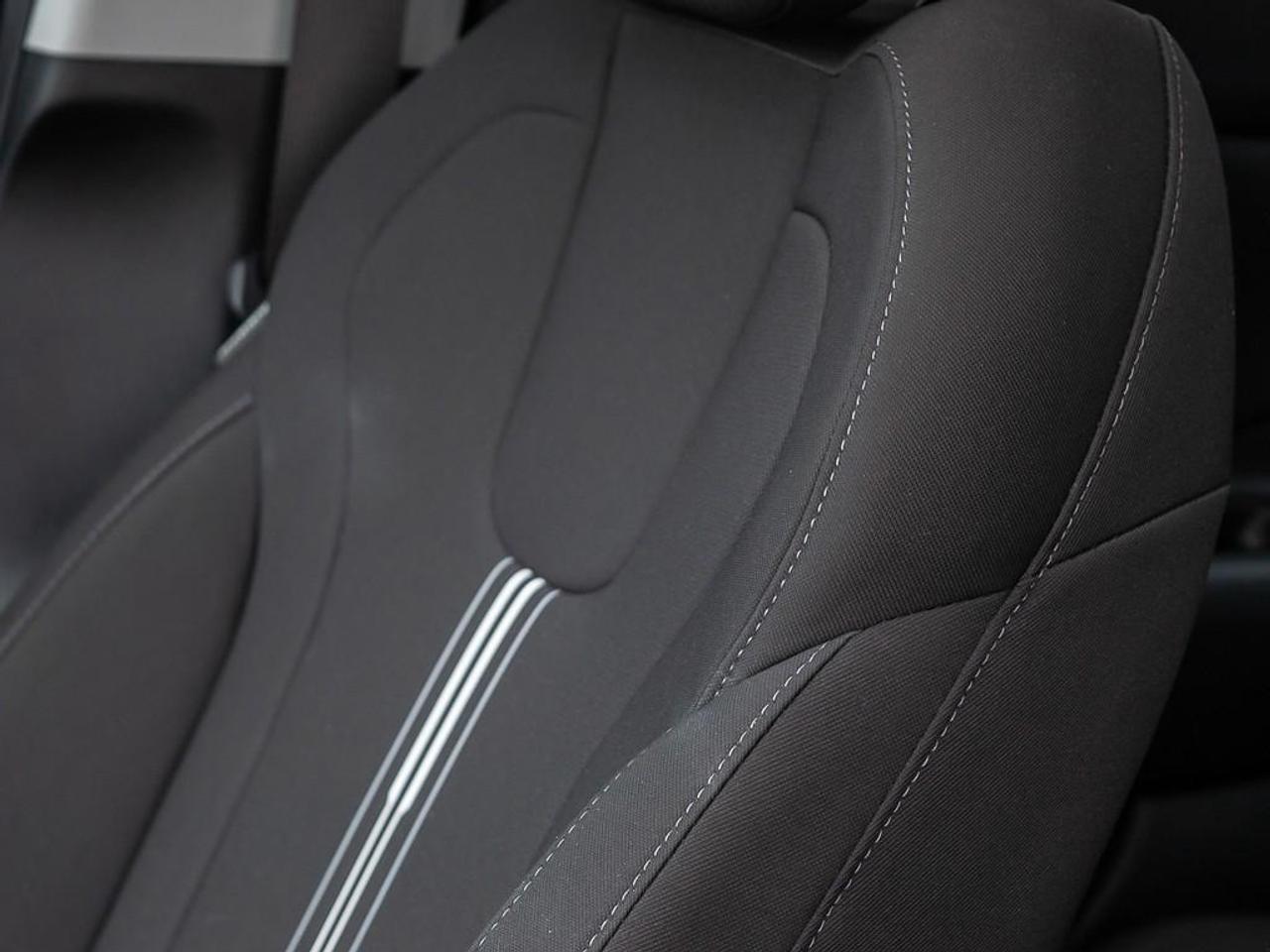 2025 Hyundai Elantra Preferred w/Tech Pkg 4dr Sedan Photo