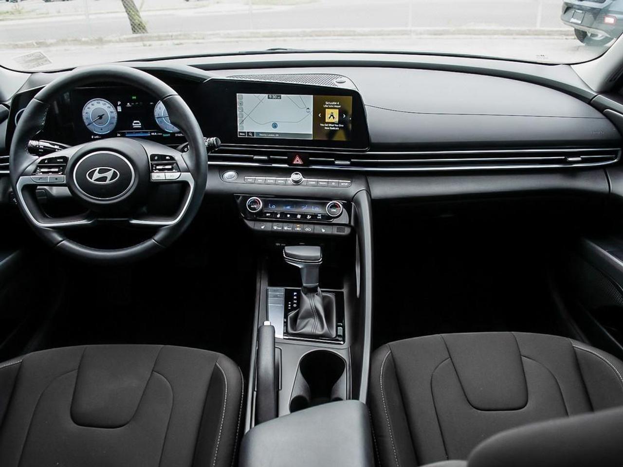 2025 Hyundai Elantra Preferred w/Tech Pkg 4dr Sedan Photo