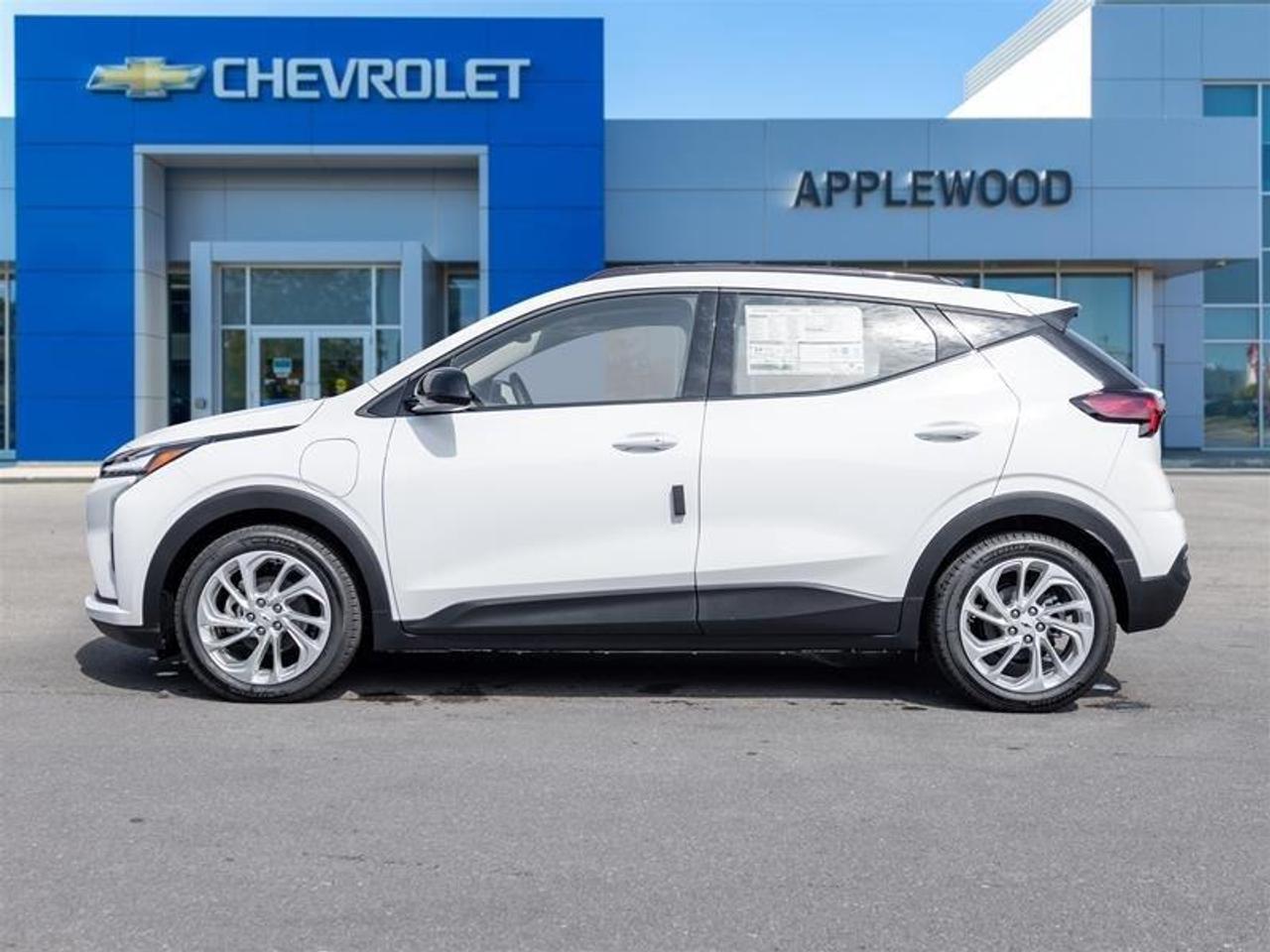 2027 Chevrolet Bolt LT 4dr Photo2
