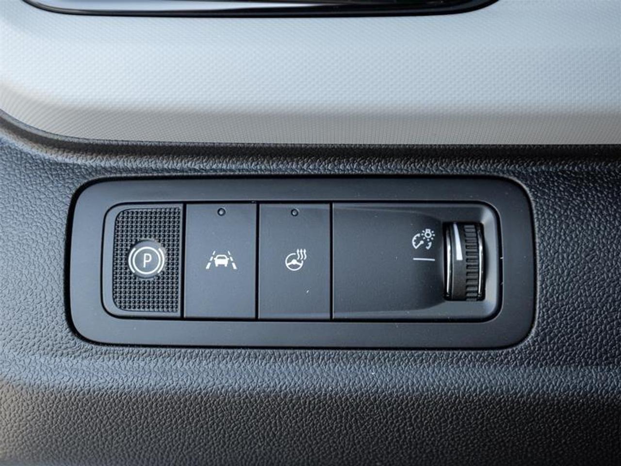 2027 Chevrolet Bolt LT 4dr Photo