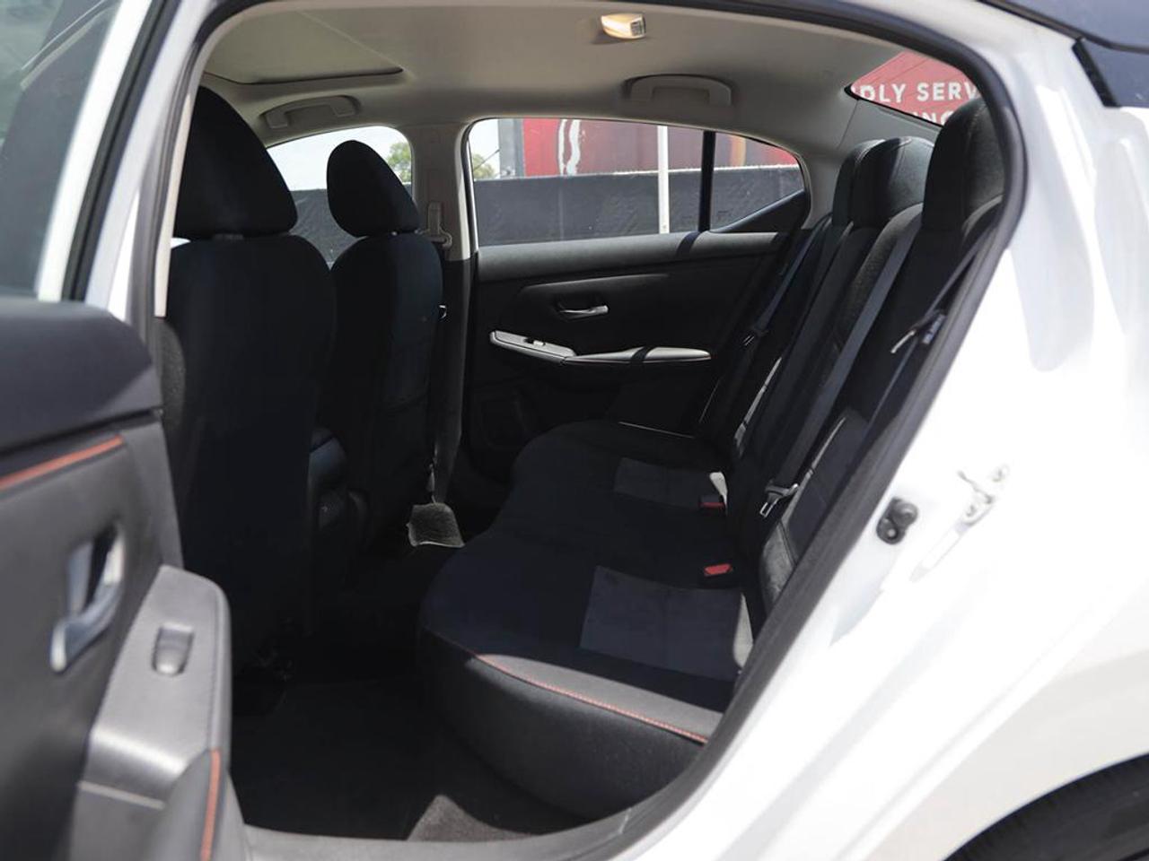 2024 Nissan Sentra SR 4dr Sedan Photo