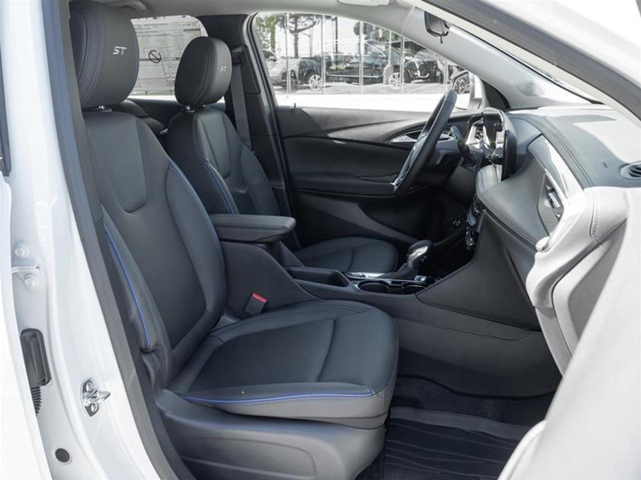 2026 Buick Encore GX Sport Touring 4dr All-Wheel Drive Photo