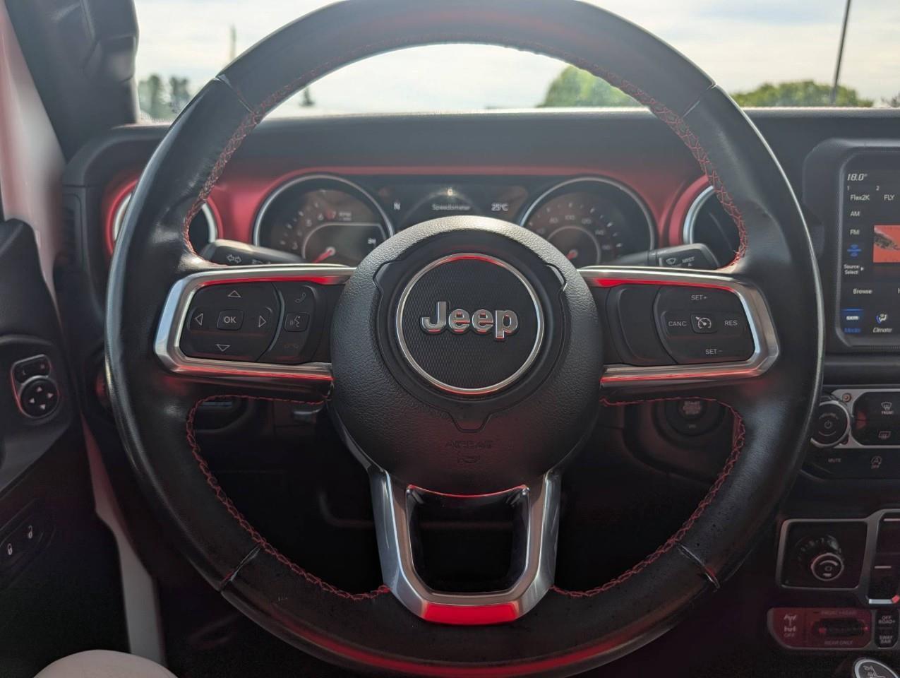 2022 Jeep Gladiator Rubicon Local trade/ No accidents Photo
