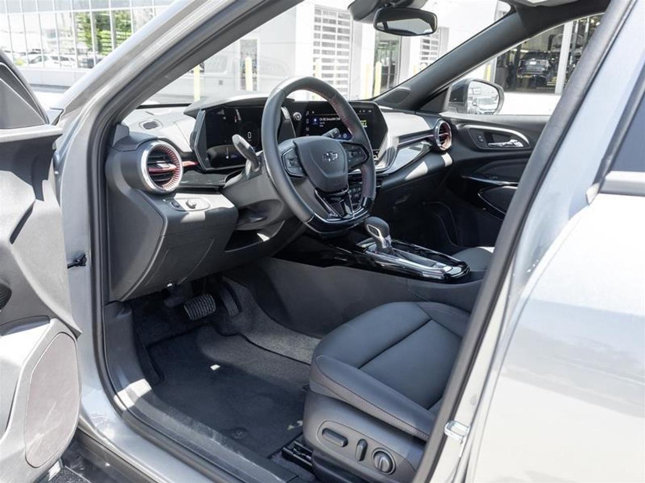2025 Chevrolet Trax 2RS 4dr Front-Wheel Drive Photo