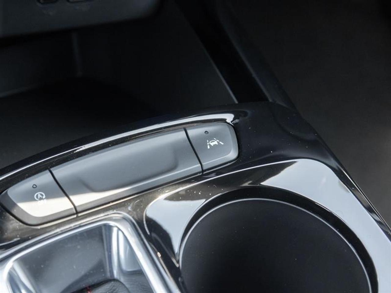 2025 Chevrolet Trax 2RS 4dr Front-Wheel Drive Photo