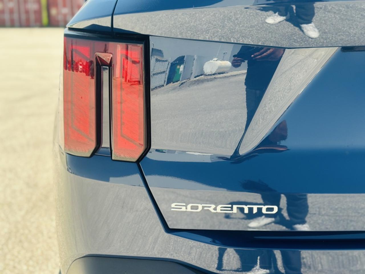 2025 Kia Sorento EX Photo