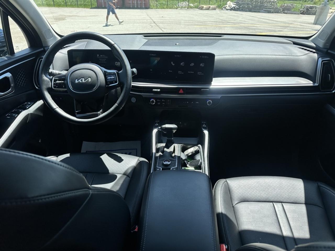 2025 Kia Sorento EX Photo