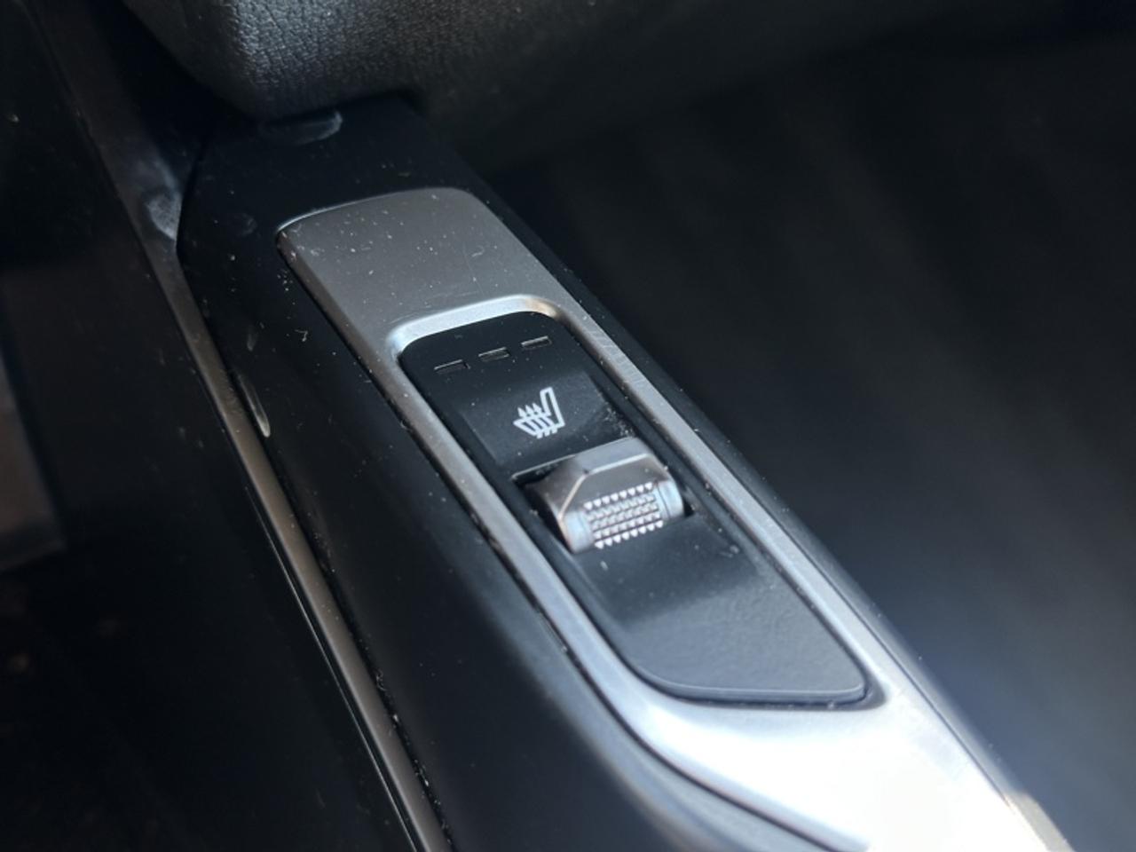 2025 Kia Sorento EX Photo