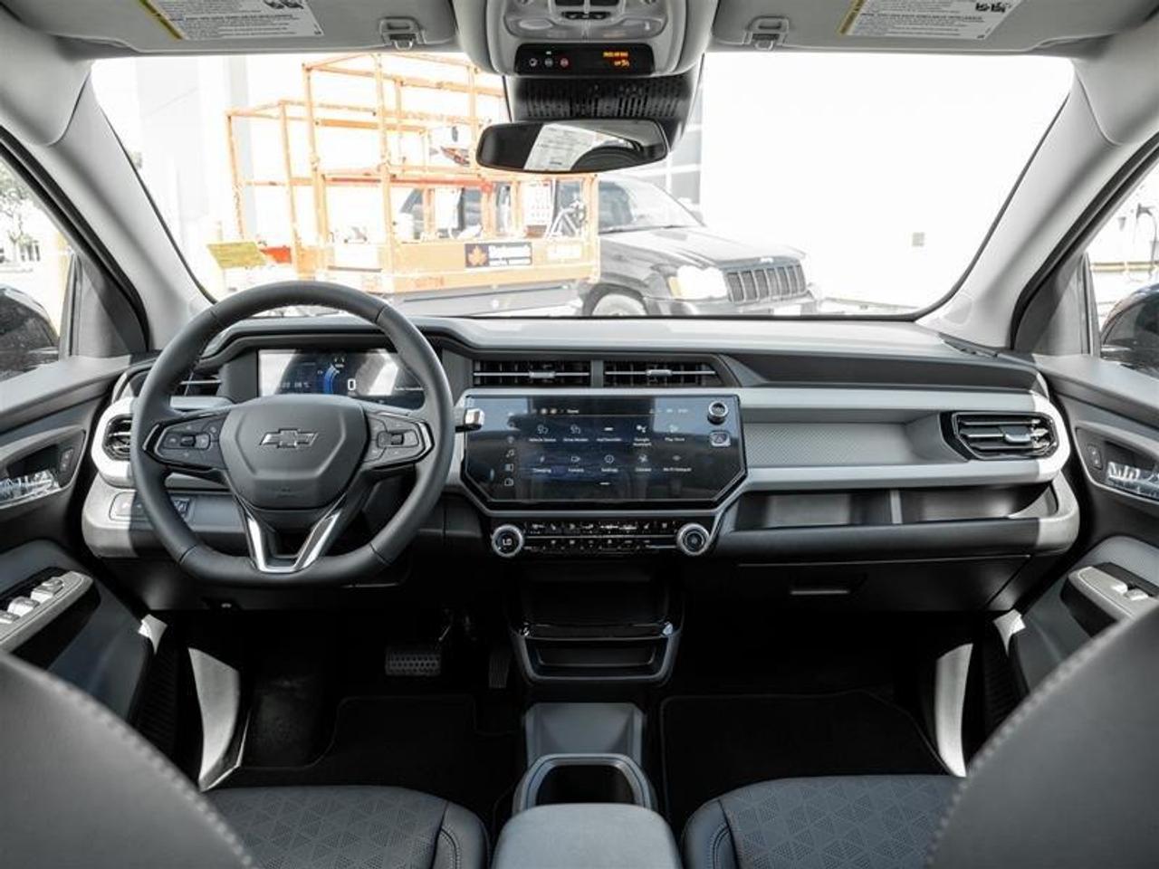 2027 Chevrolet Bolt LT 4dr Photo