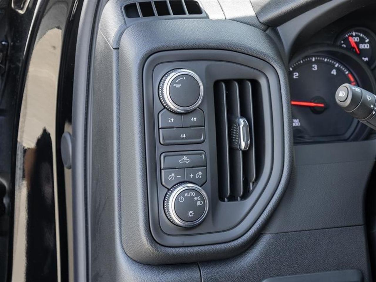 2026 GMC Sierra 2500 HD  Photo
