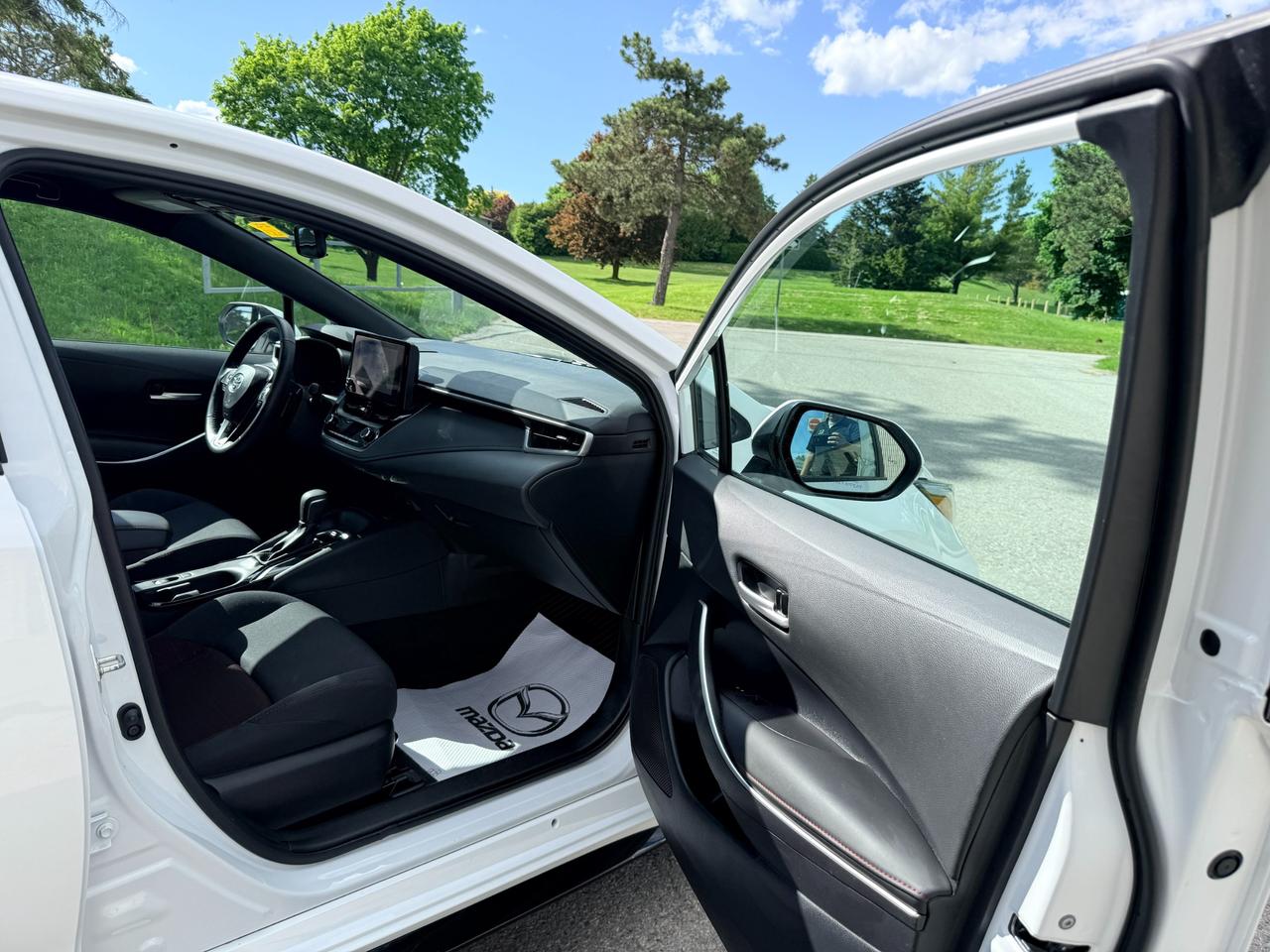 2024 Toyota Corolla SE 4dr Sedan Photo