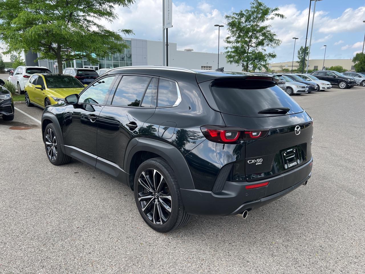 2024 Mazda CX-50 GT AWD Photo2