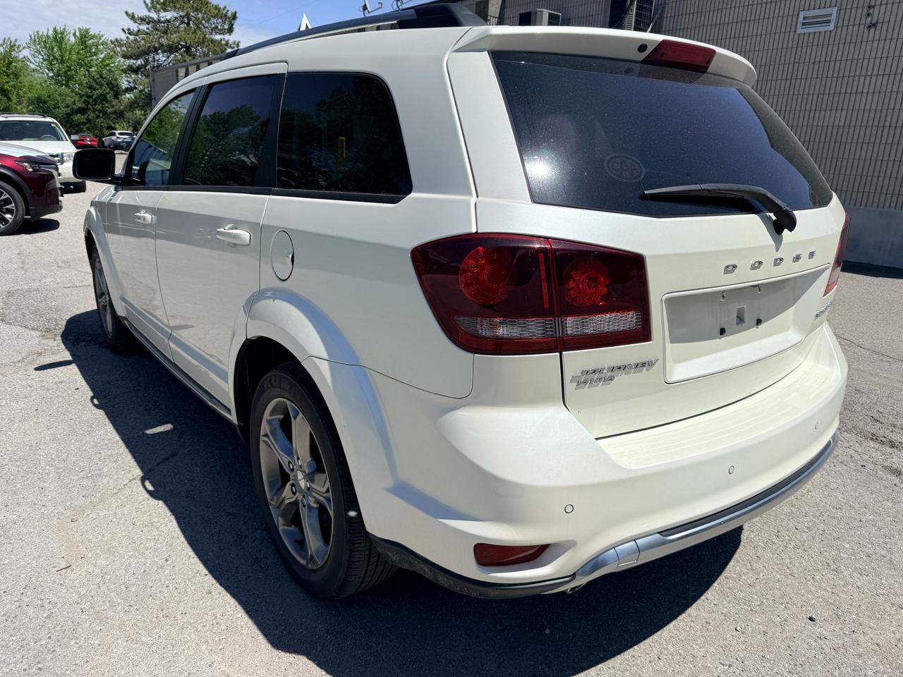 2017 Dodge Journey Crossroad 4dr All-Wheel Drive Photo2