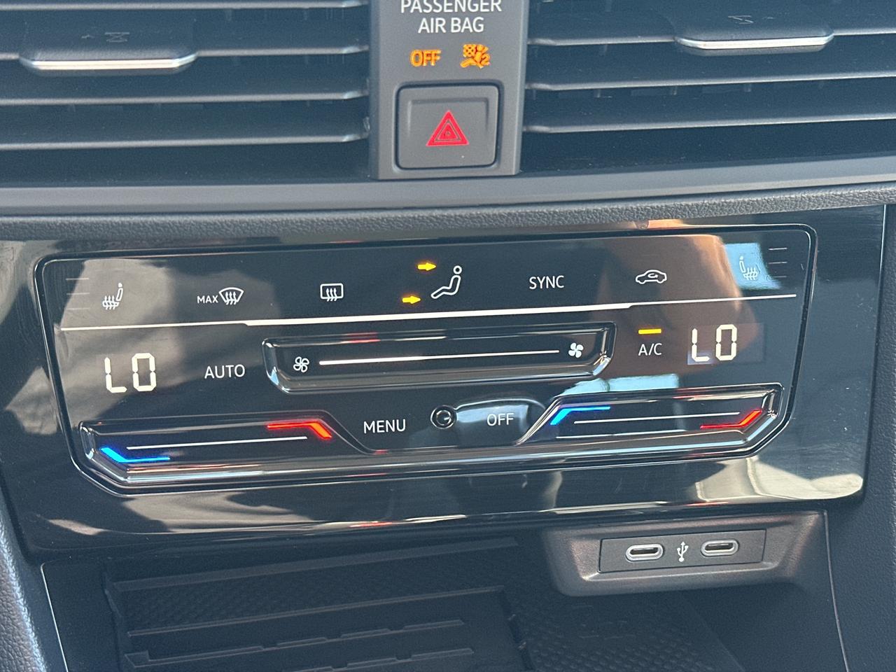 2025 Volkswagen Jetta Comfortline AUTO Photo