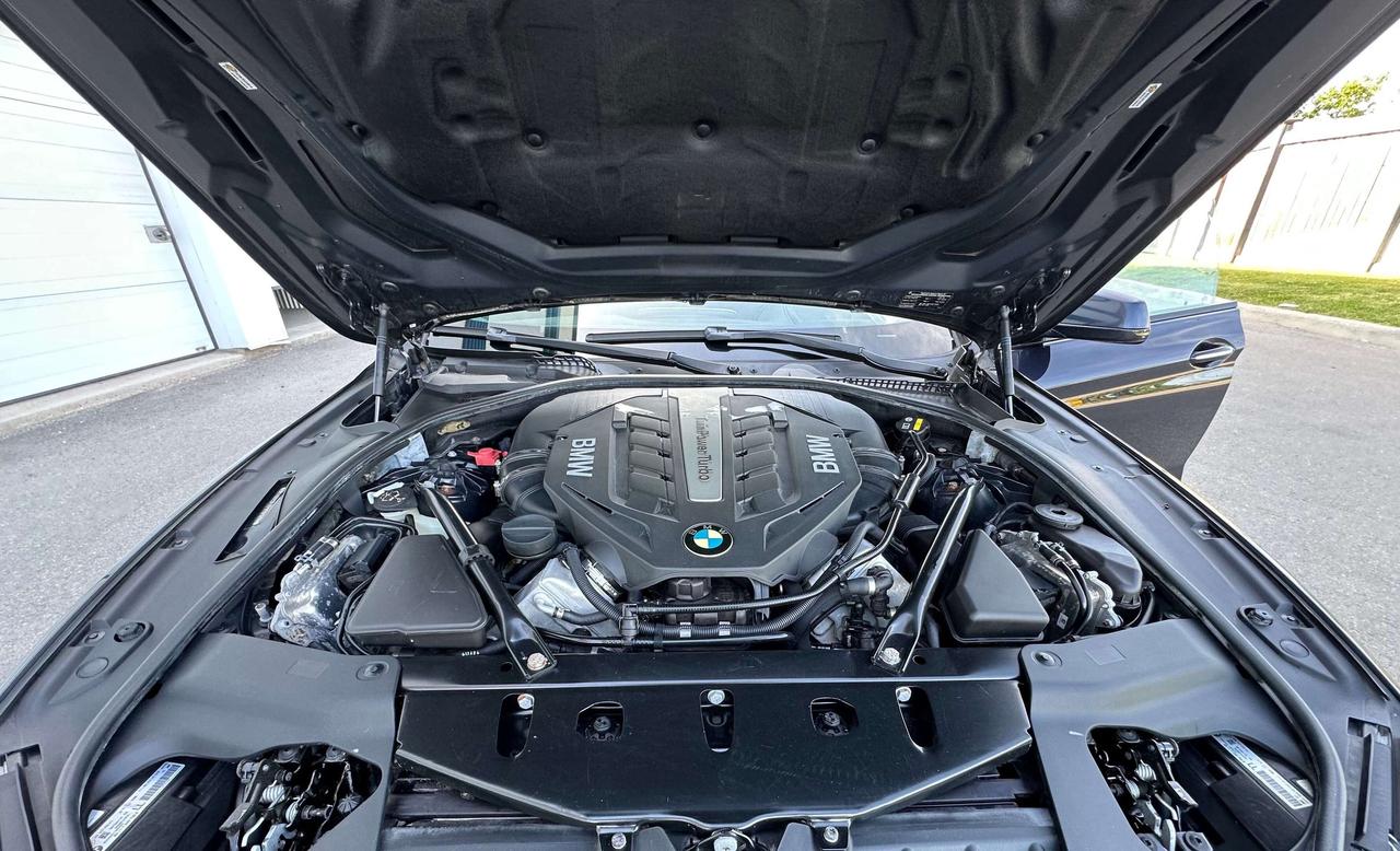 2015 BMW 6 Series xDrive Photo