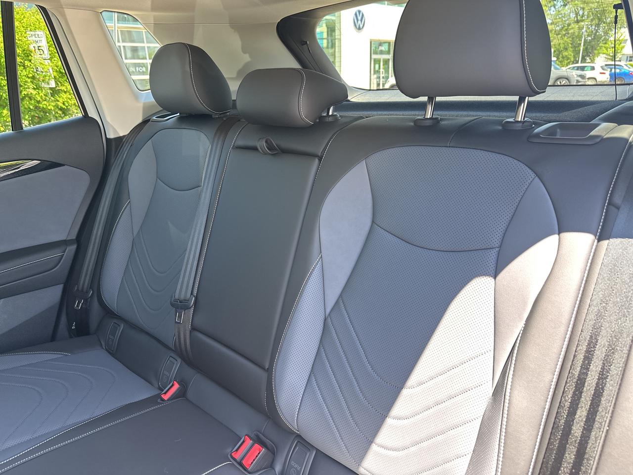 2025 Volkswagen Tiguan COMFORTLINE 4Motion Photo