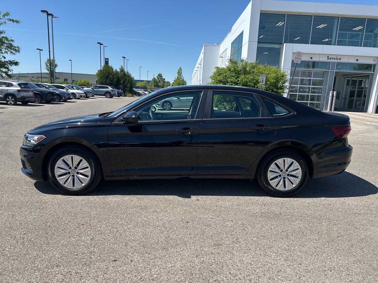 2019 Volkswagen Jetta Comfortline Manual Photo2