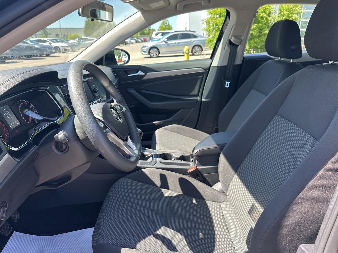 2019 Volkswagen Jetta Comfortline Manual Photo