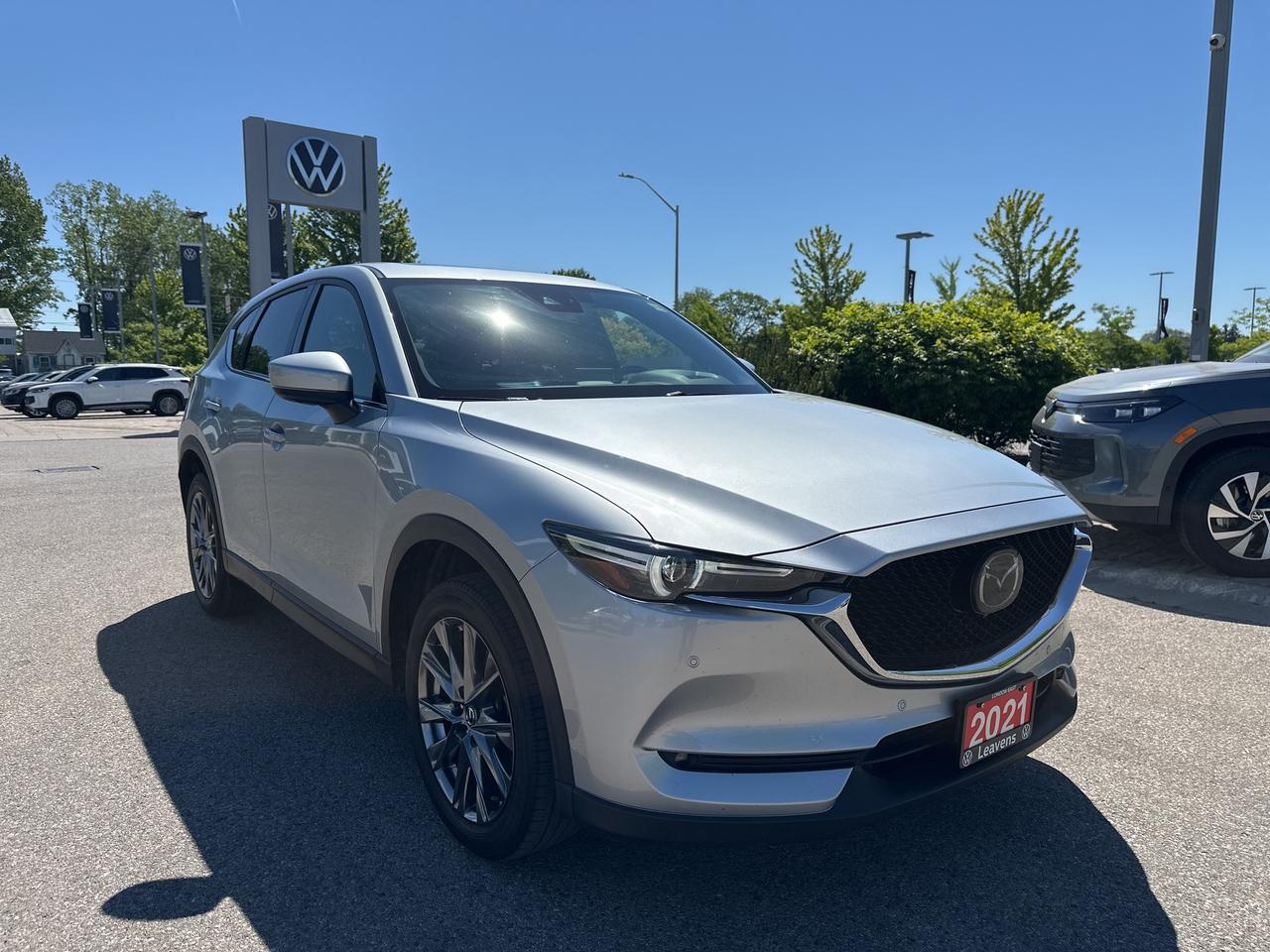 2021 Mazda CX-5 Signature AWD Photo