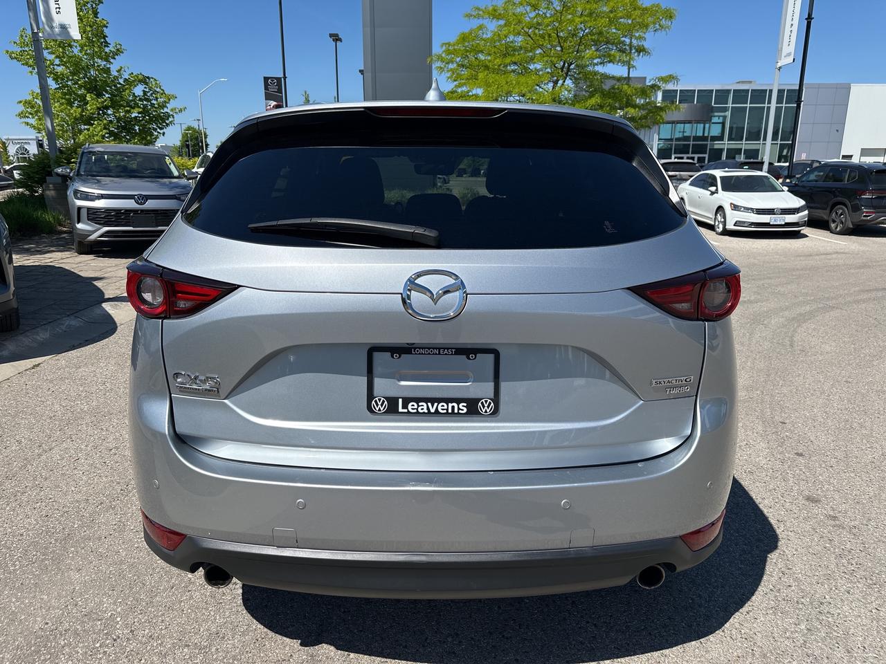 2021 Mazda CX-5 Signature AWD Photo