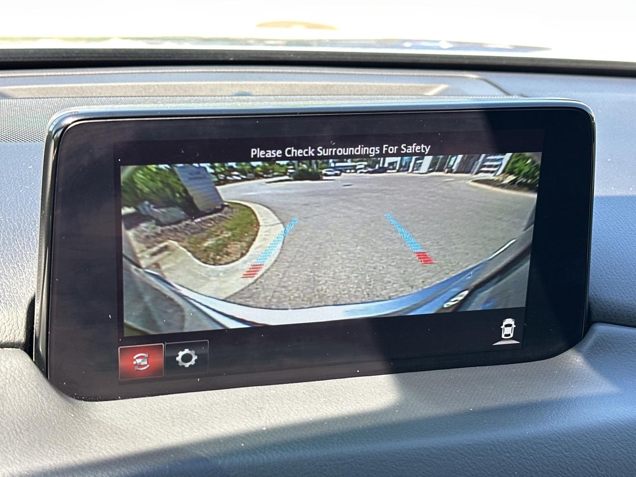 2021 Mazda CX-5 Signature AWD Photo