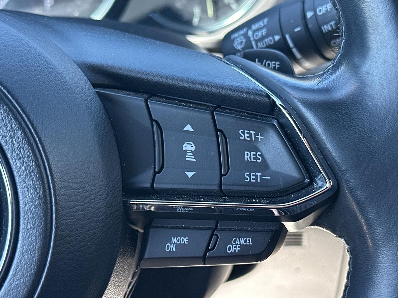 2021 Mazda CX-5 Signature AWD Photo