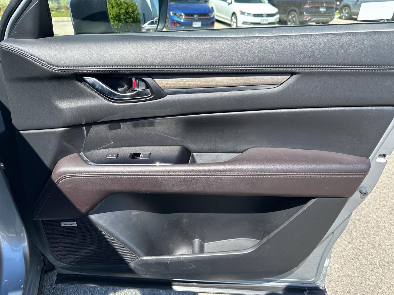 2021 Mazda CX-5 Signature AWD Photo