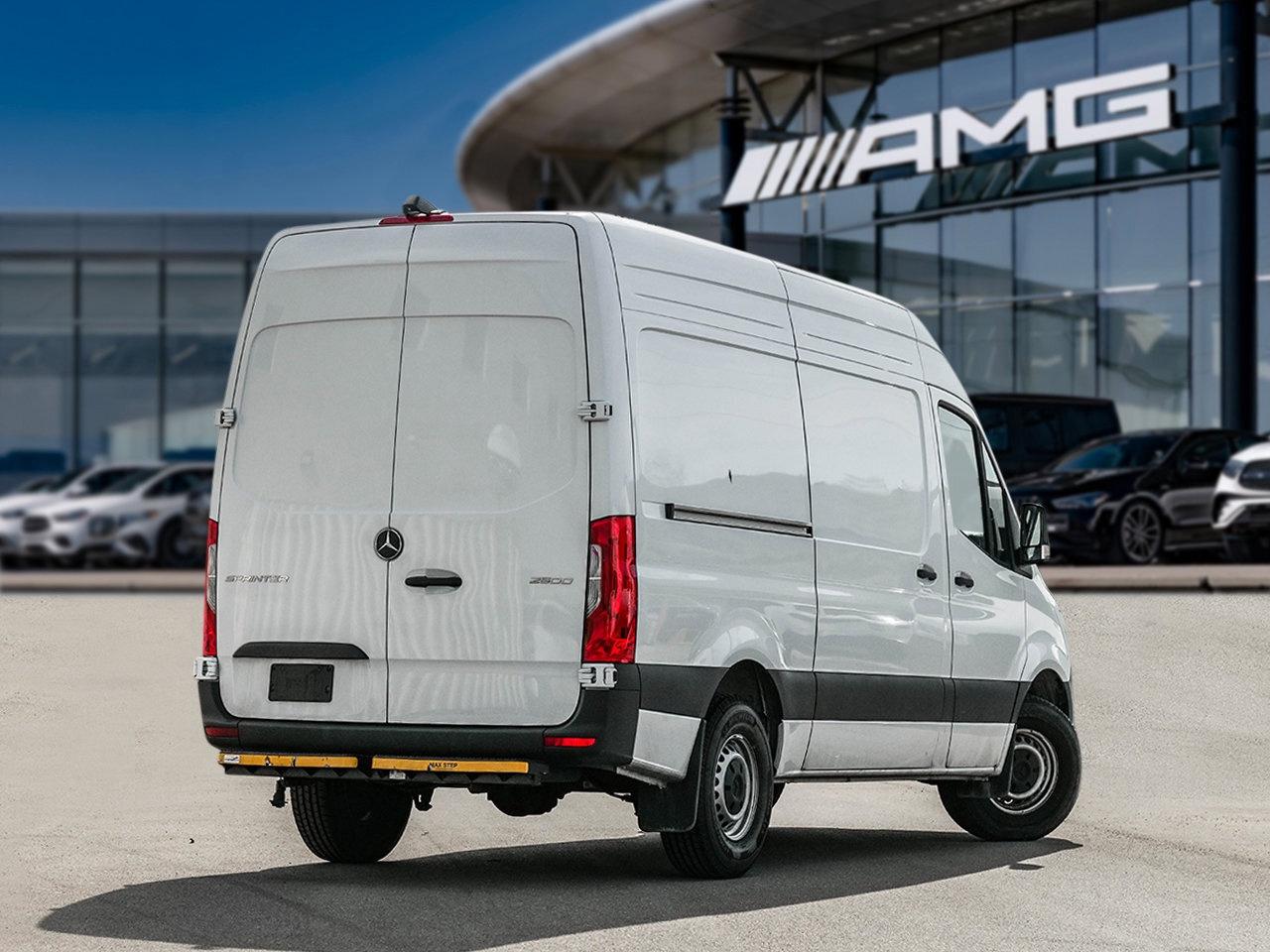 2025 Mercedes-Benz Sprinter Cargo Van 2500 HIGH ROOF I4 DIESEL HO 144 Photo