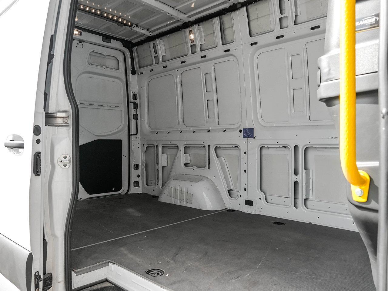 2025 Mercedes-Benz Sprinter Cargo Van 2500 HIGH ROOF I4 DIESEL HO 144 Photo