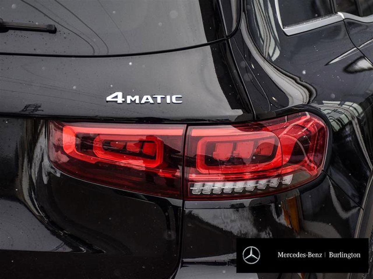 2022 Mercedes-Benz GLB GLB 250   Navigation   Sport   Premium Package Photo4
