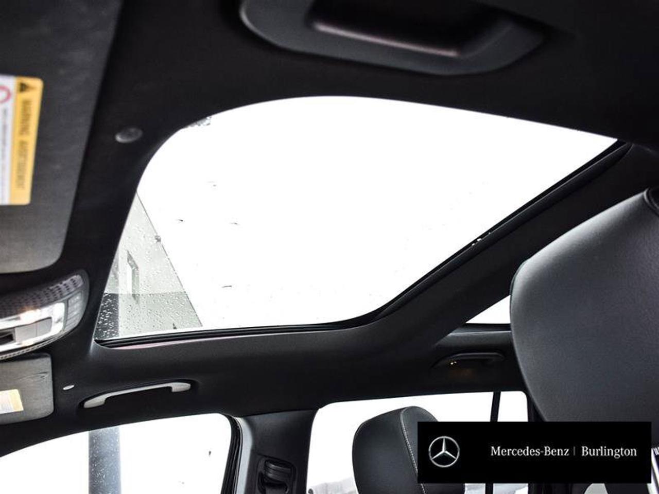 2022 Mercedes-Benz GLB GLB 250   Navigation   Sport   Premium Package Photo
