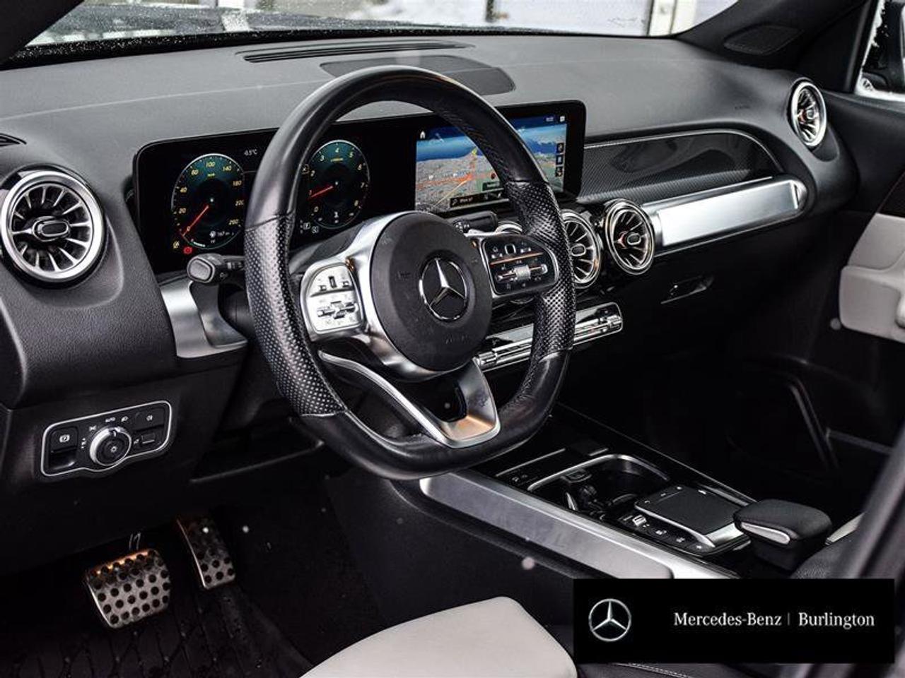 2022 Mercedes-Benz GLB GLB 250   Navigation   Sport   Premium Package Photo