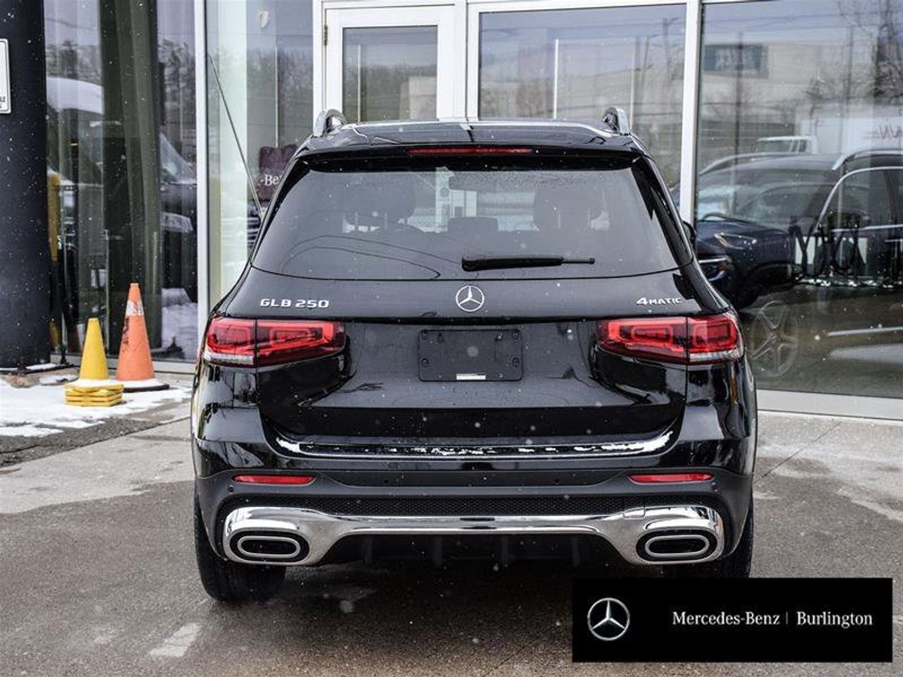 2022 Mercedes-Benz GLB GLB 250   Navigation   Sport   Premium Package Photo
