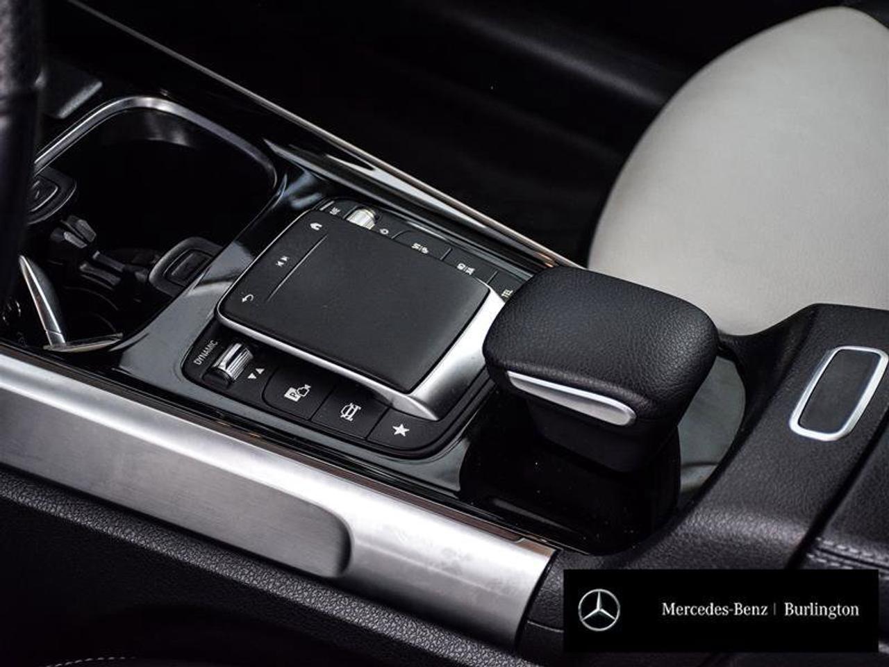 2022 Mercedes-Benz GLB GLB 250   Navigation   Sport   Premium Package Photo