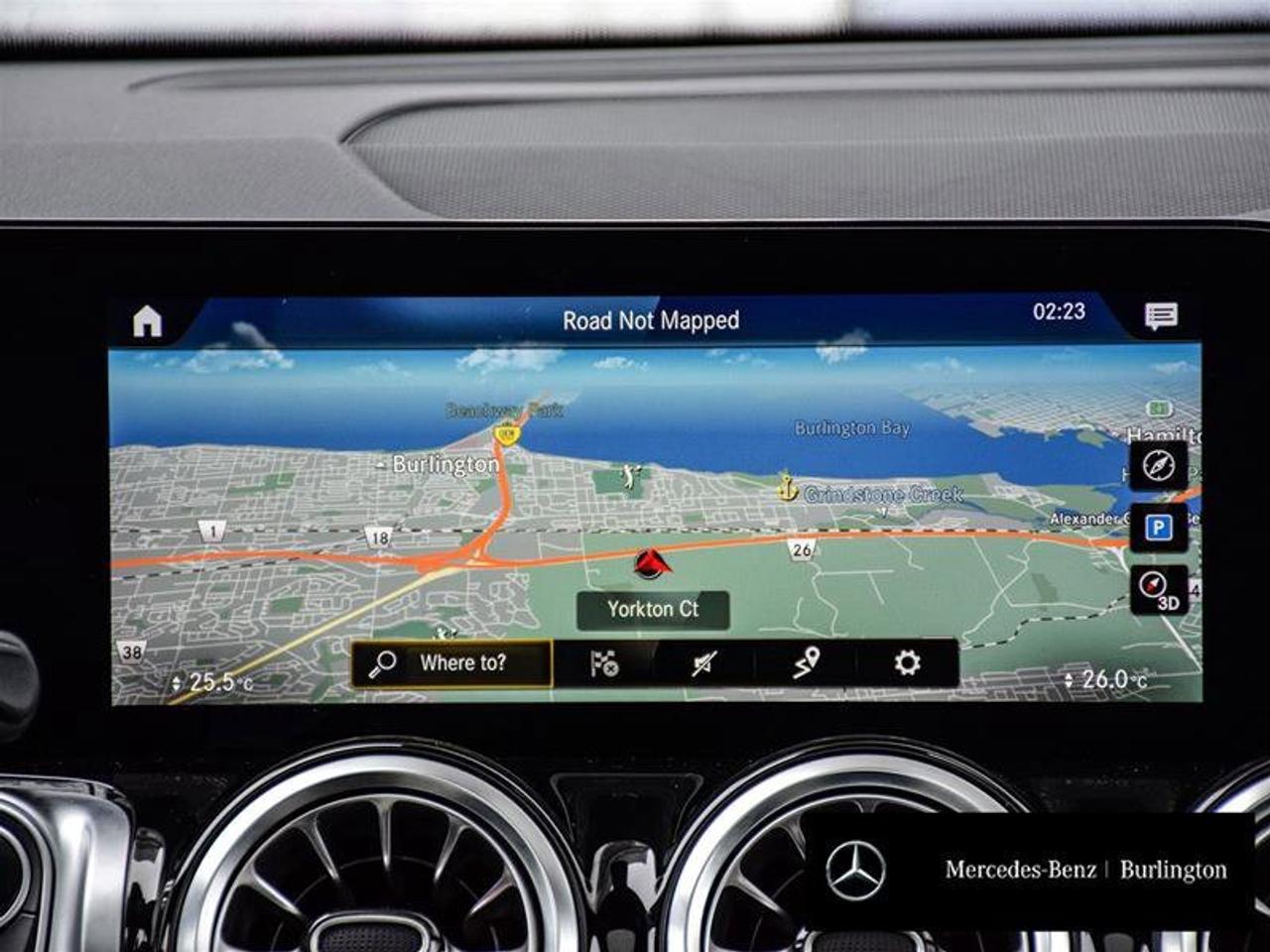 2022 Mercedes-Benz GLB GLB 250   Navigation   Sport   Premium Package Photo