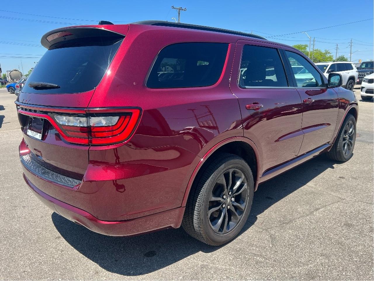 2023 Dodge Durango SXT Plus AWD *SUN *PWR SEAT *CARPLAY *7-PASS Photo