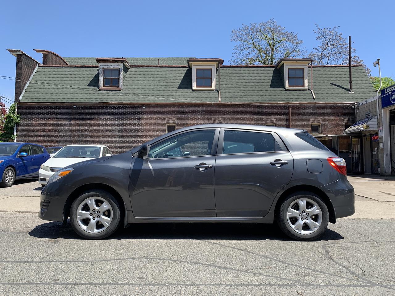 2013 Toyota Matrix 4DR WGN AUTO FWD Photo