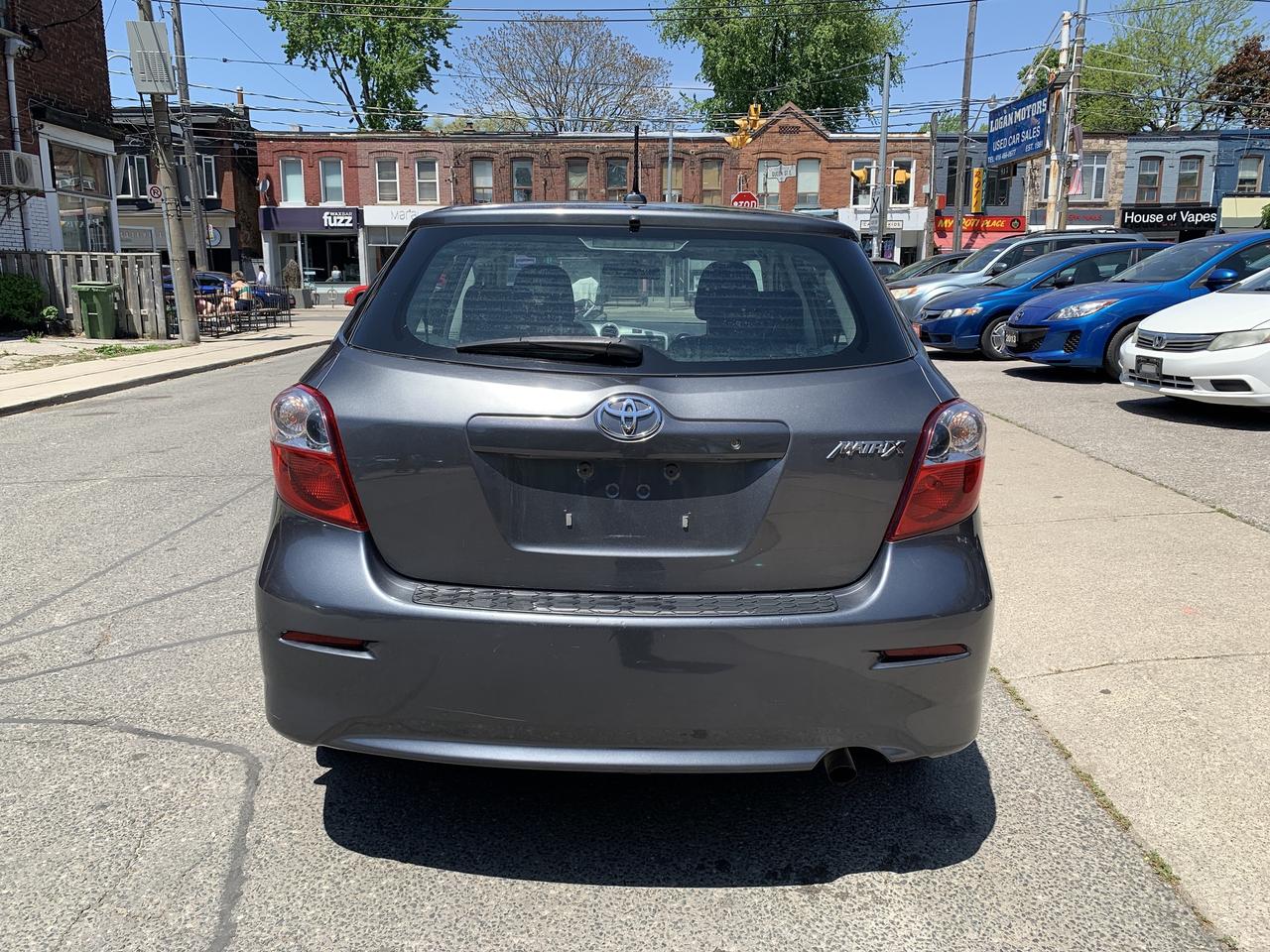 2013 Toyota Matrix 4DR WGN AUTO FWD Photo3
