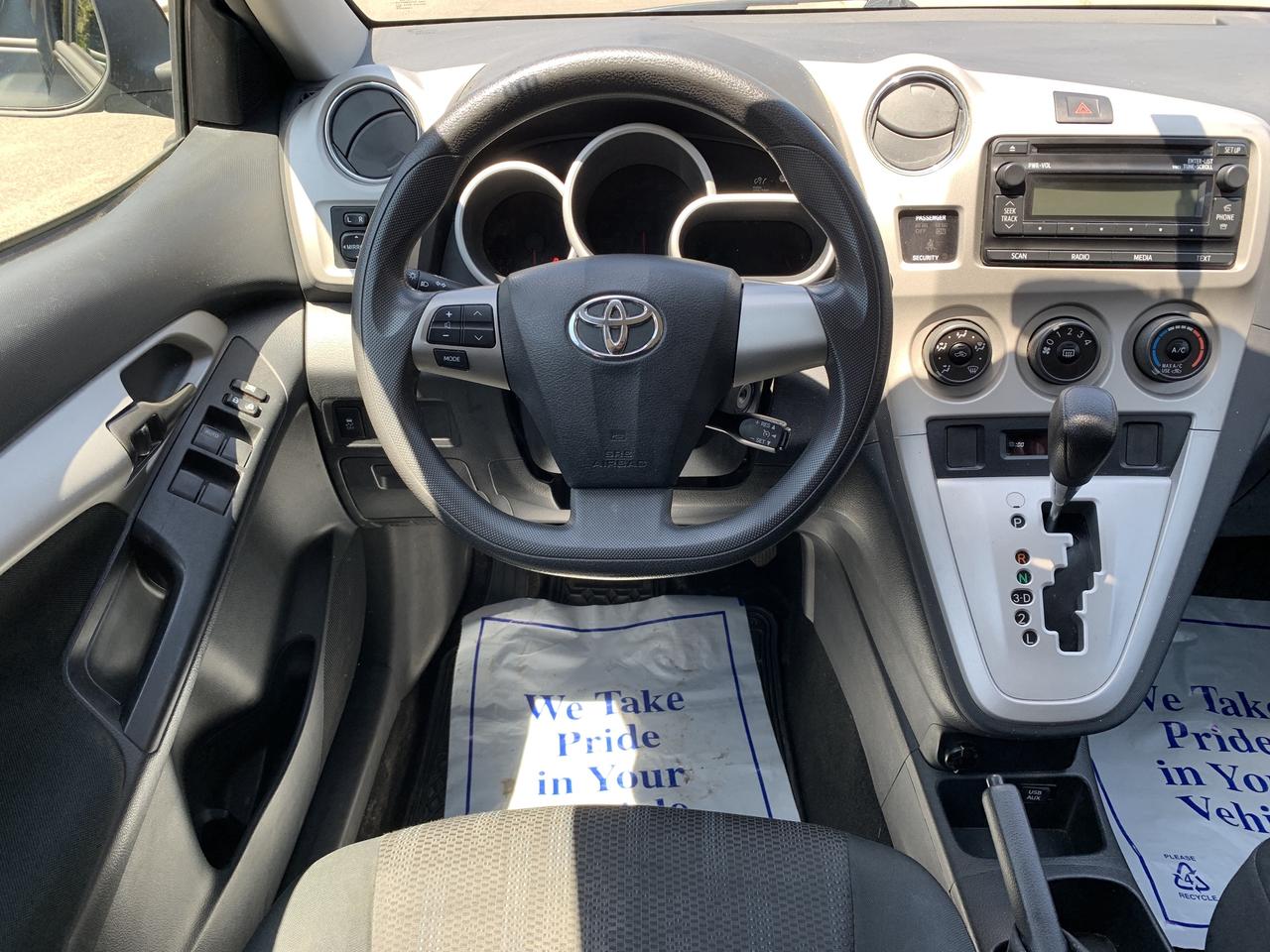 2013 Toyota Matrix 4DR WGN AUTO FWD Photo