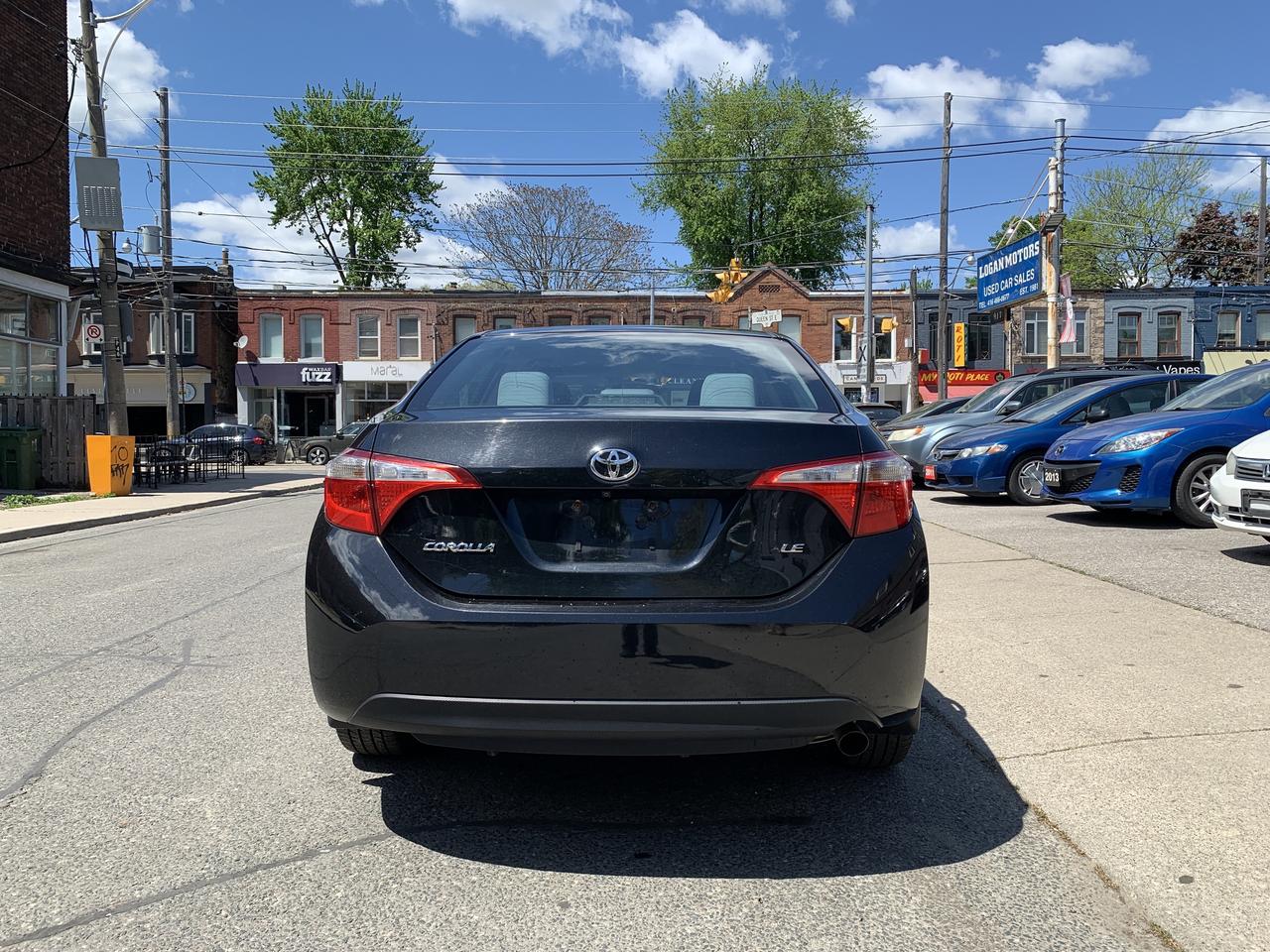 2015 Toyota Corolla 4dr Sdn CVT LE Photo