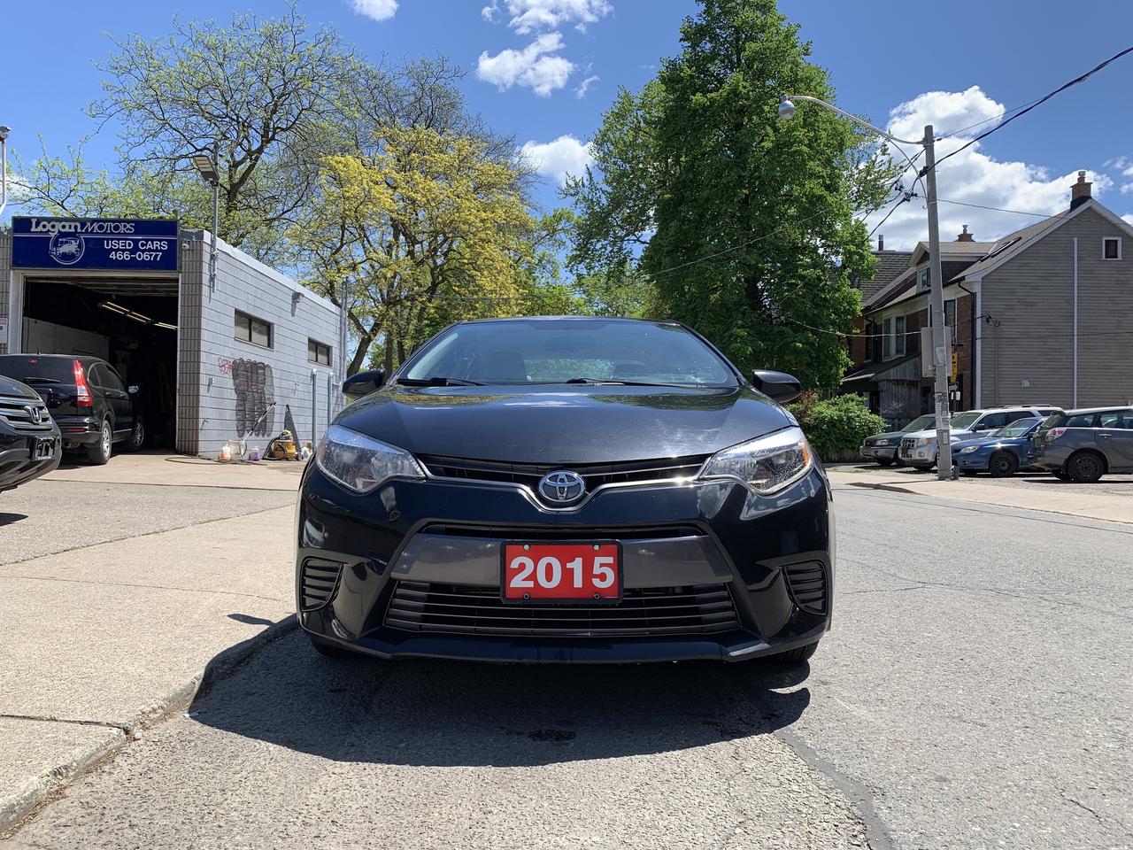 2015 Toyota Corolla 4dr Sdn CVT LE Photo