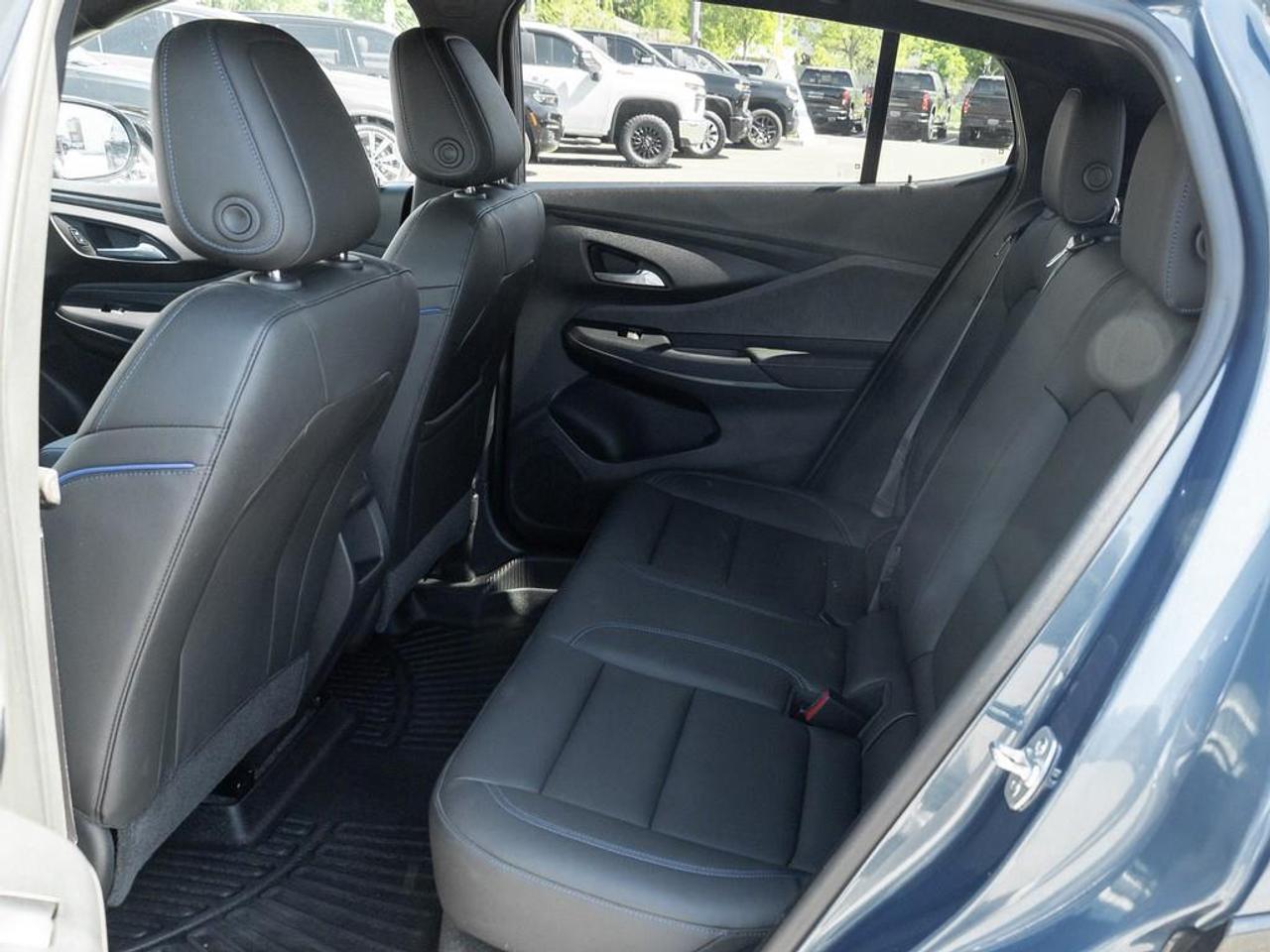 2024 Buick Envista Sport Touring 4dr Front-Wheel Drive Photo