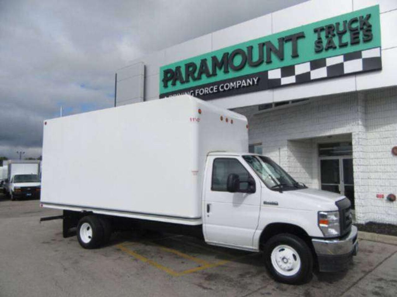2023 Ford E-450 CUBE VAN 16FT HIGH BOX WITH ROLLOUT RAMP Photo