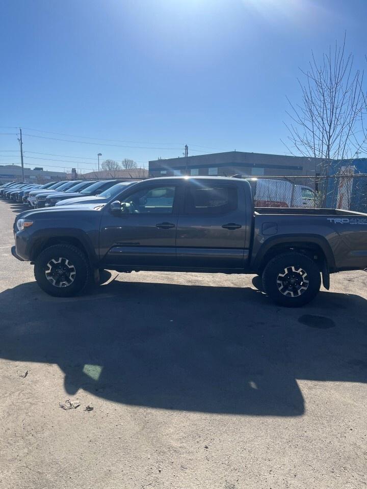 2018 Toyota Tacoma 4x4 Double Cab V6 Auto TRD Off Road Photo