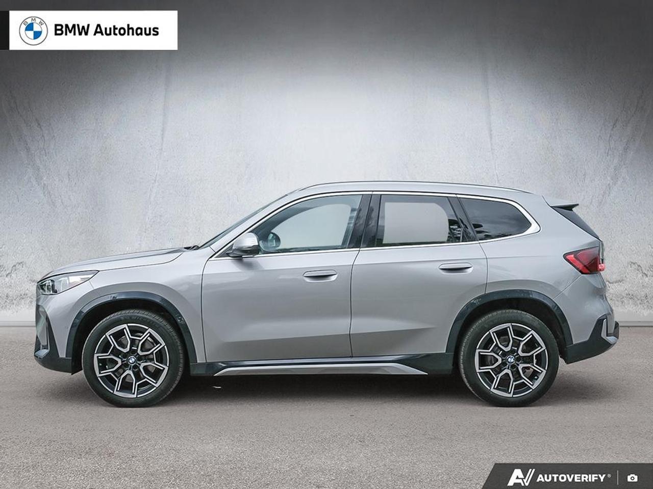 2024 BMW X1 Xdrive28i Sports Activity Vehicle Photo2
