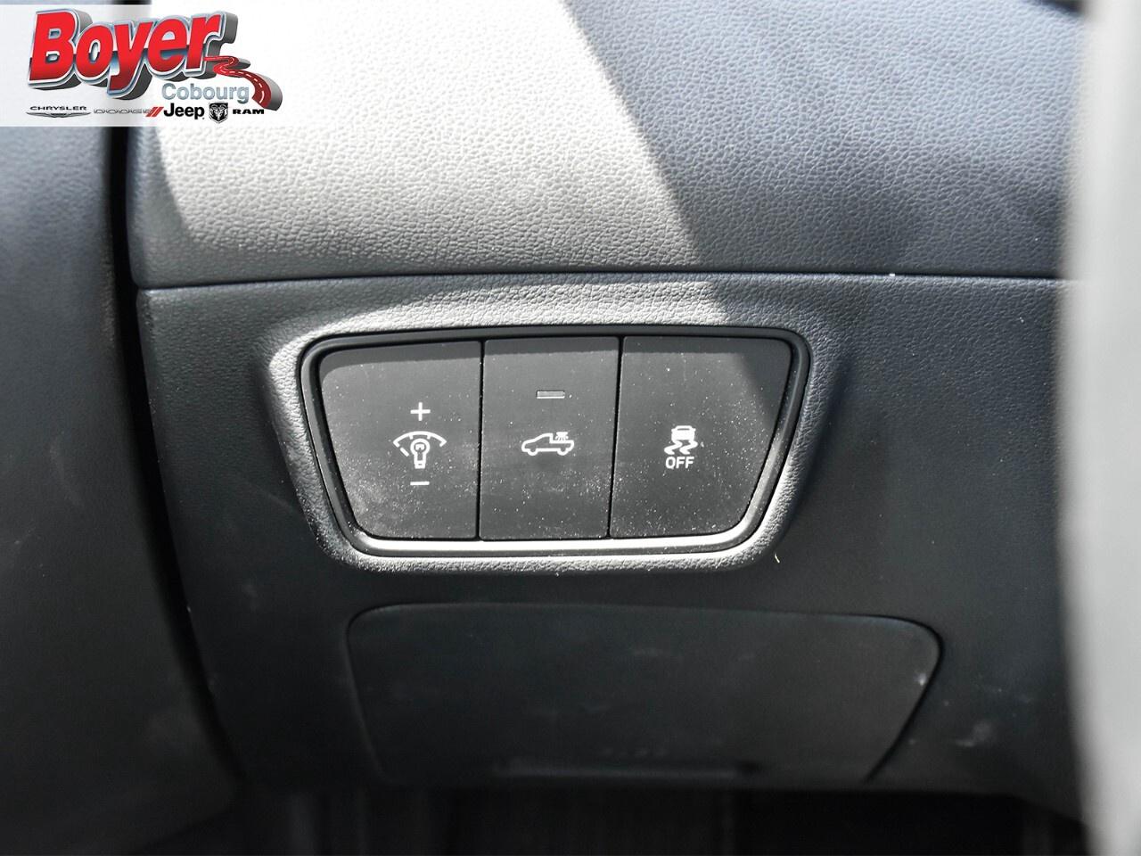 2022 Hyundai Santa Cruz Ultimate AWD w/Colour Pkg Photo