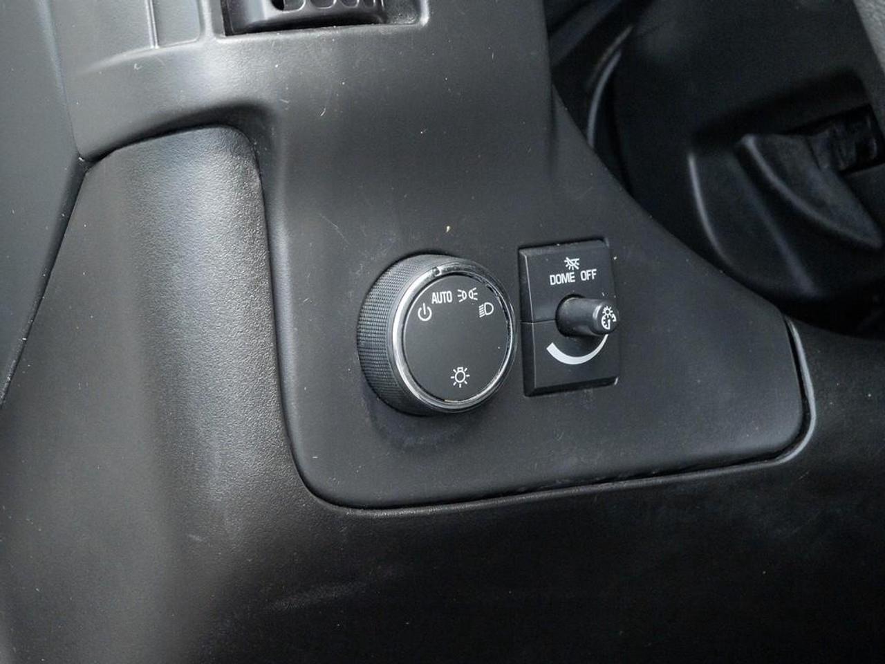 2024 GMC Savana 2500 Work Van Rear-Wheel Drive Extended Cargo Van Photo