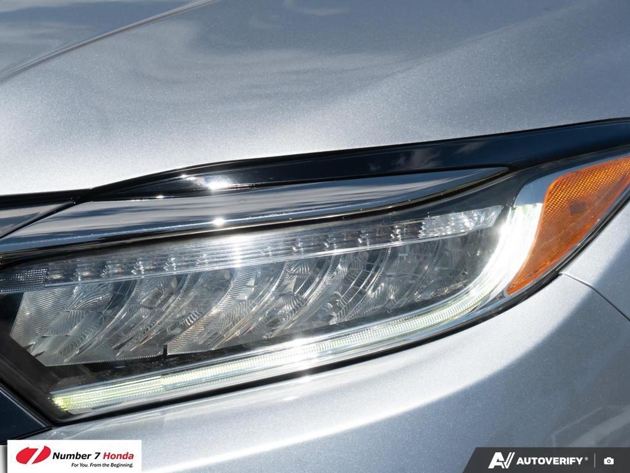 2019 Honda HR-V Touring *NO REPORTED ACCIDENTS*ONE OWNER Photo